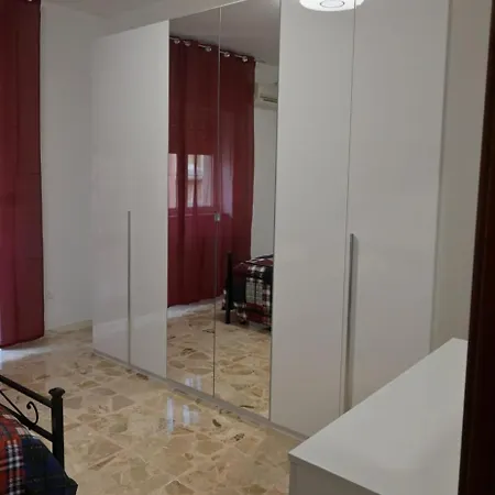 Luminosa Casa Punti Cardinali Apartment