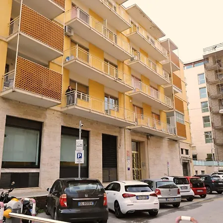 Luminosa Casa Punti Cardinali Syracuse